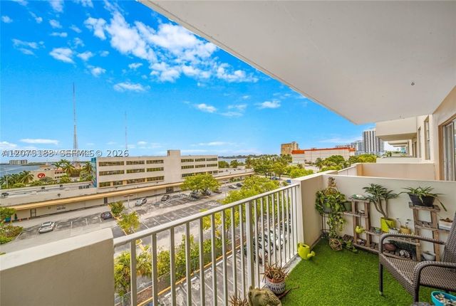 1455 N Treasure Dr 6A, North Bay Village, FL 33141