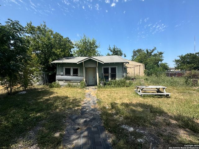 419 Rivas, San Antonio, TX 78207