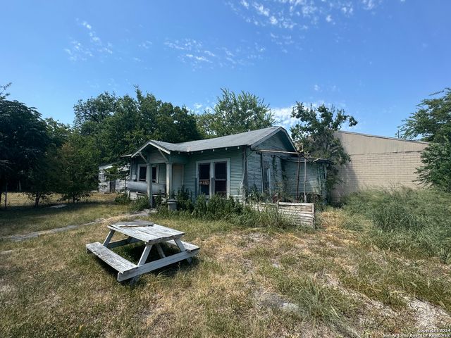 419 Rivas, San Antonio, TX 78207