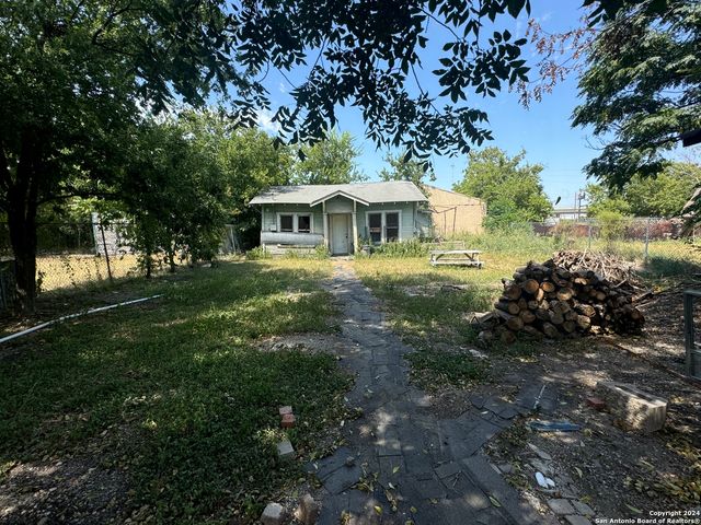 419 Rivas, San Antonio, TX 78207