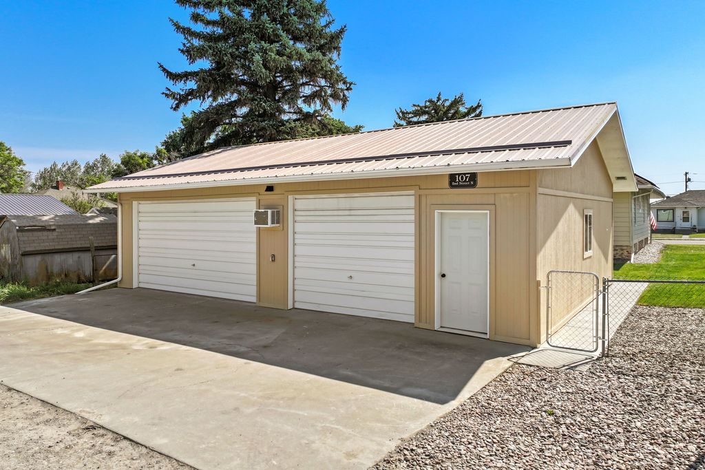 107 2nd Street N, Cascade, MT 59421 photo 3