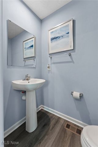 182 Captain Trail, Seville, OH 44273