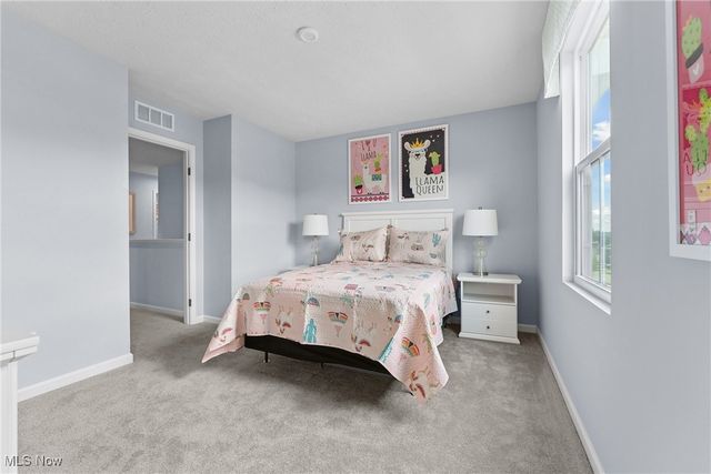 182 Captain Trail, Seville, OH 44273