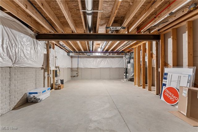 182 Captain Trail, Seville, OH 44273