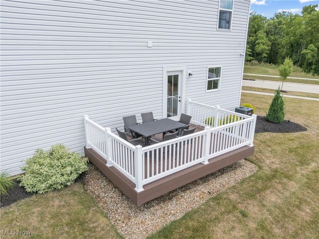 182 Captain Trail, Seville, OH 44273