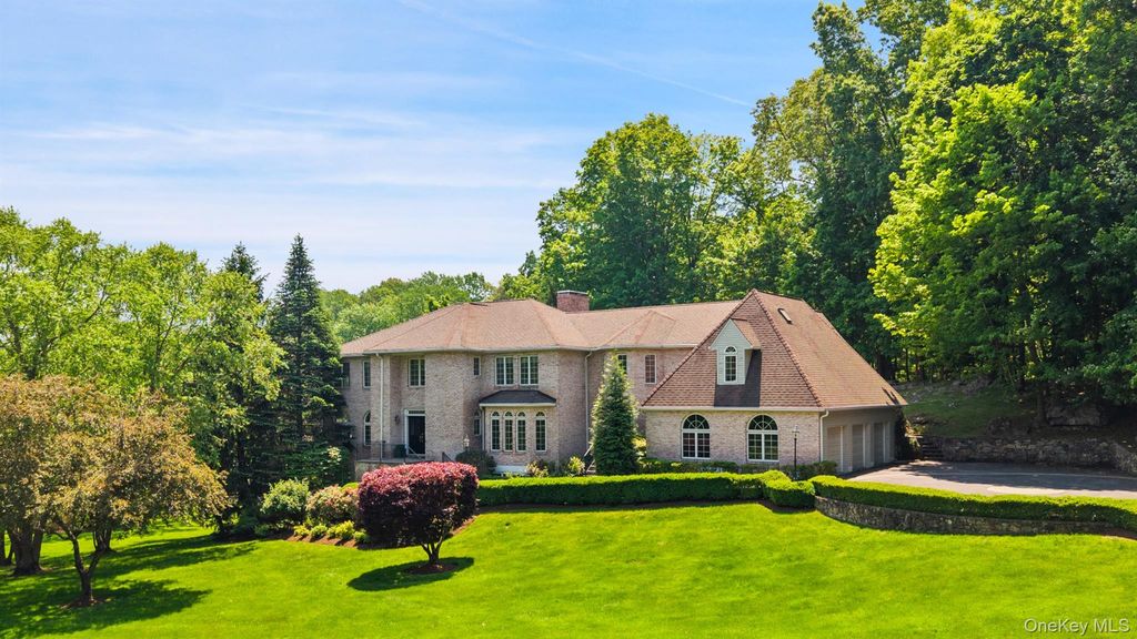 24 Meadow Hill Place, Armonk, NY 10504 — exterior