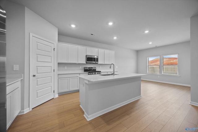 130 Stockholm Lane, Huntsville, AL 35811