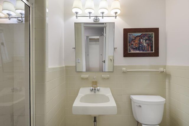 405 Tyler Avenue S, Edina, MN 55343