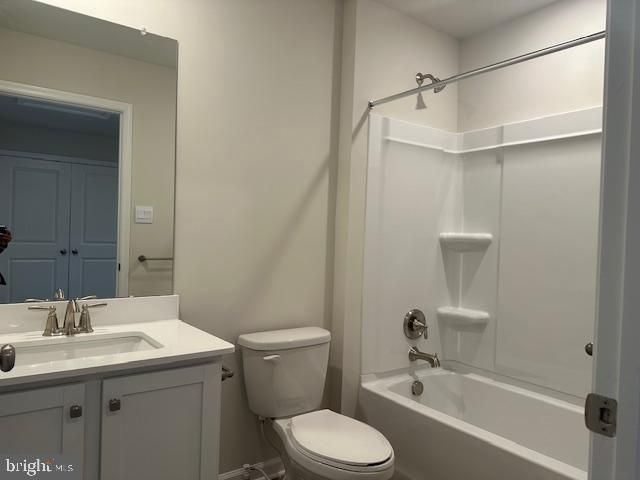 11 ANNA LN, Westampton, NJ 08060