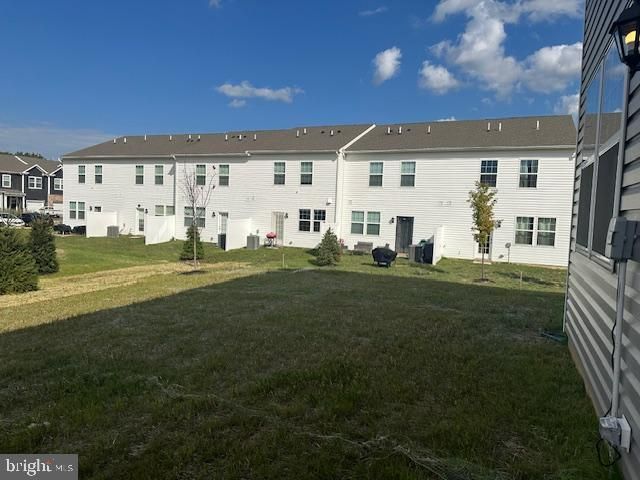 11 ANNA LN, Westampton, NJ 08060