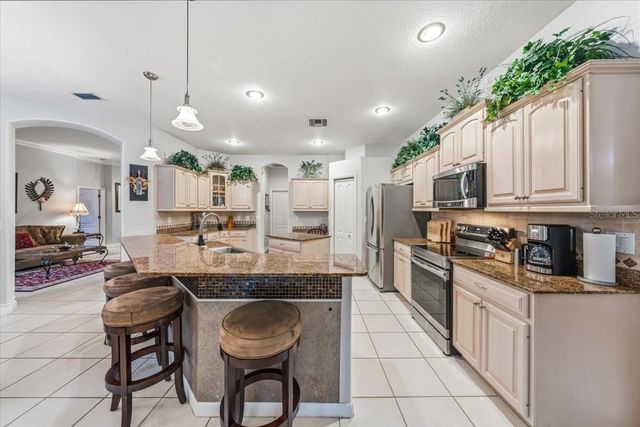 4941 FELECITY WAY, Palm Harbor, FL 34685
