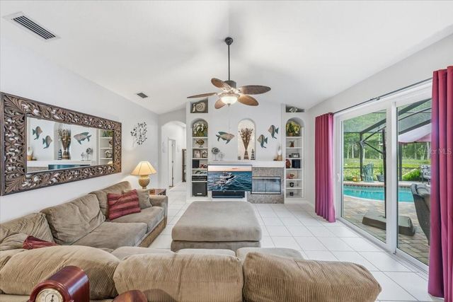 4941 FELECITY WAY, Palm Harbor, FL 34685
