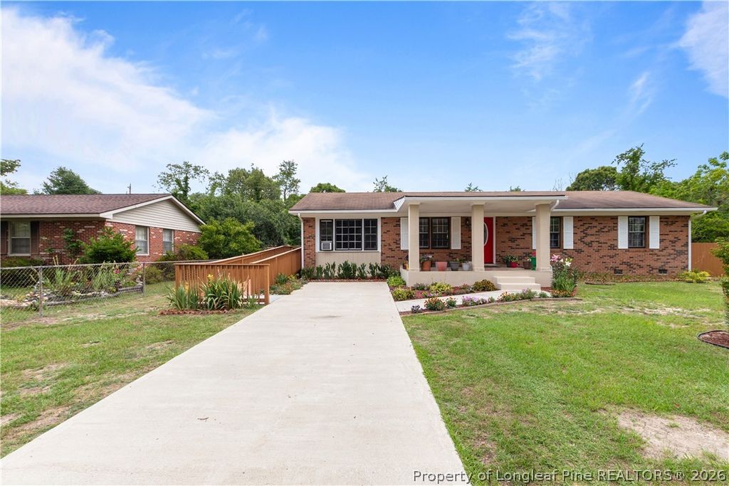 3643 Gloucester Drive, Hope Mills, NC 28348 — photo 2