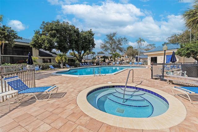 8025 NW 15th Mnr 8025, Plantation, FL 33322