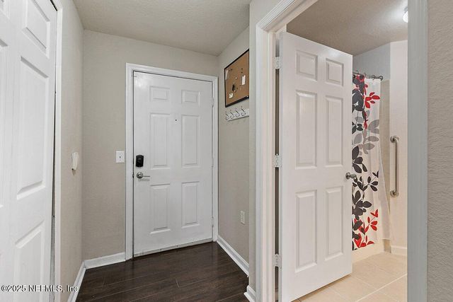 8550 TOUCHTON Road 1318, Jacksonville, FL 32216