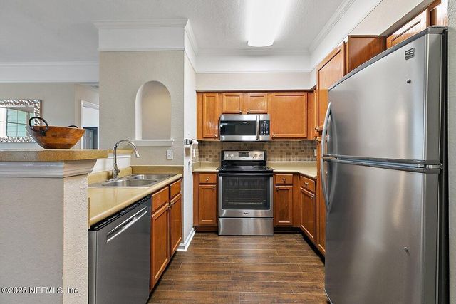 8550 TOUCHTON Road 1318, Jacksonville, FL 32216