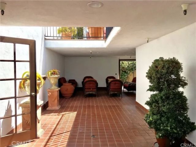 147 Avenida Serra 203, San Clemente, CA 92672