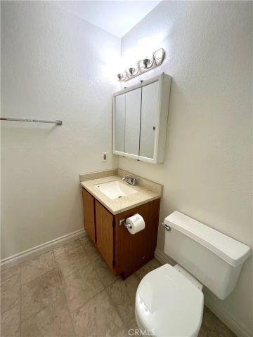 147 Avenida Serra 203, San Clemente, CA 92672