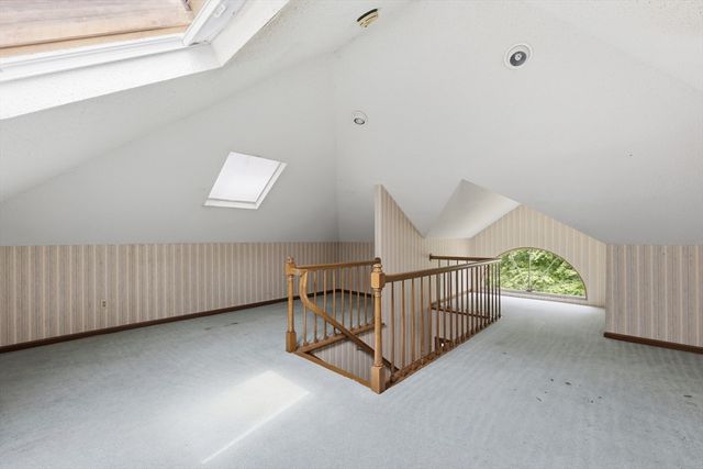 31 Shirley St, Wilbraham, MA 01095