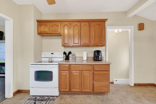 3020 Chippewa Trail, Jackson, MI 49202