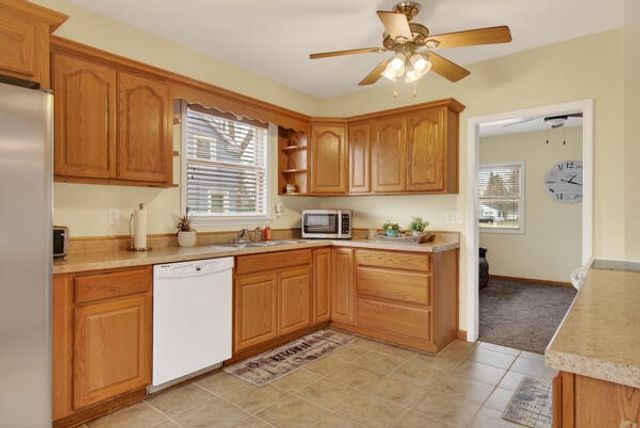 3020 Chippewa Trail, Jackson, MI 49202