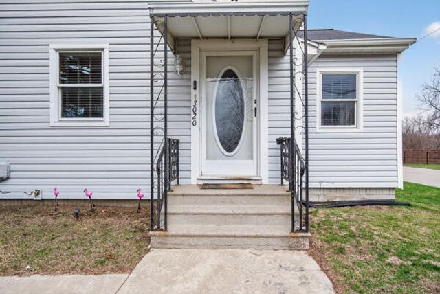 3020 Chippewa Trail, Jackson, MI 49202