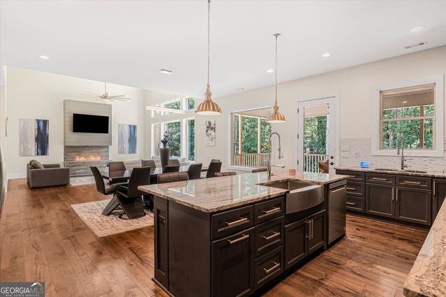 115 Browning Court, Fayetteville, GA 30214