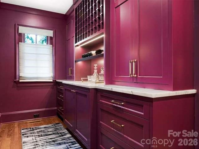 1811 Queens Road W, Charlotte, NC 28207