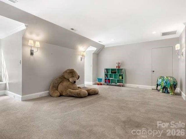 1811 Queens Road W, Charlotte, NC 28207