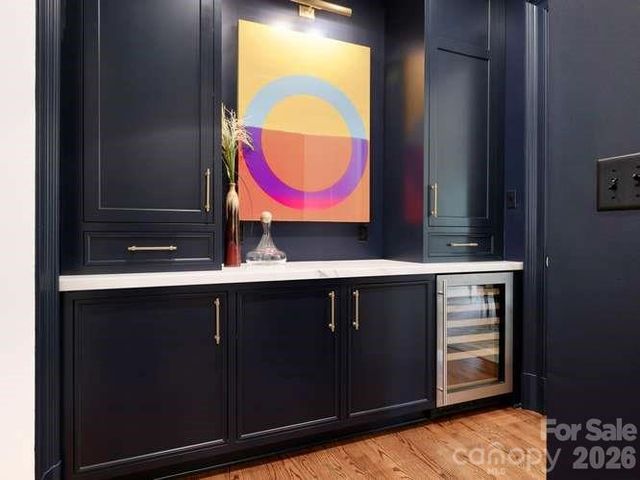 1811 Queens Road W, Charlotte, NC 28207