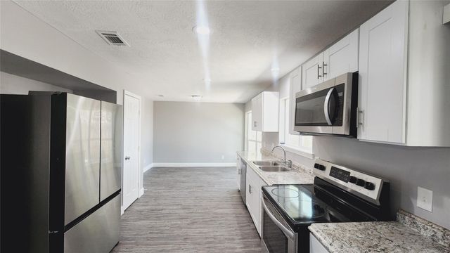 4126 Worrell Drive, Houston, TX 77045