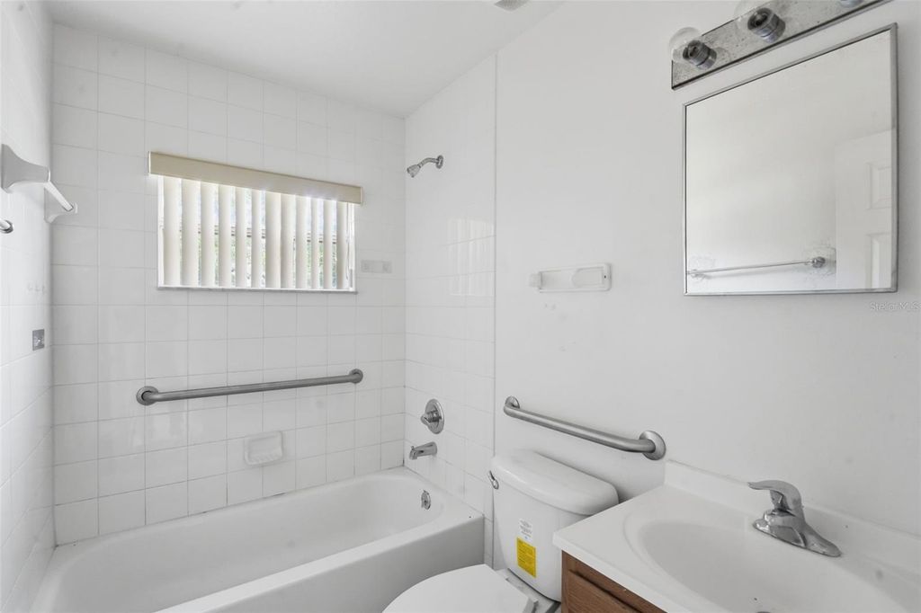 Image 18 of property listing at 806 ORANGE AVENUE, Sanford, FL 32771