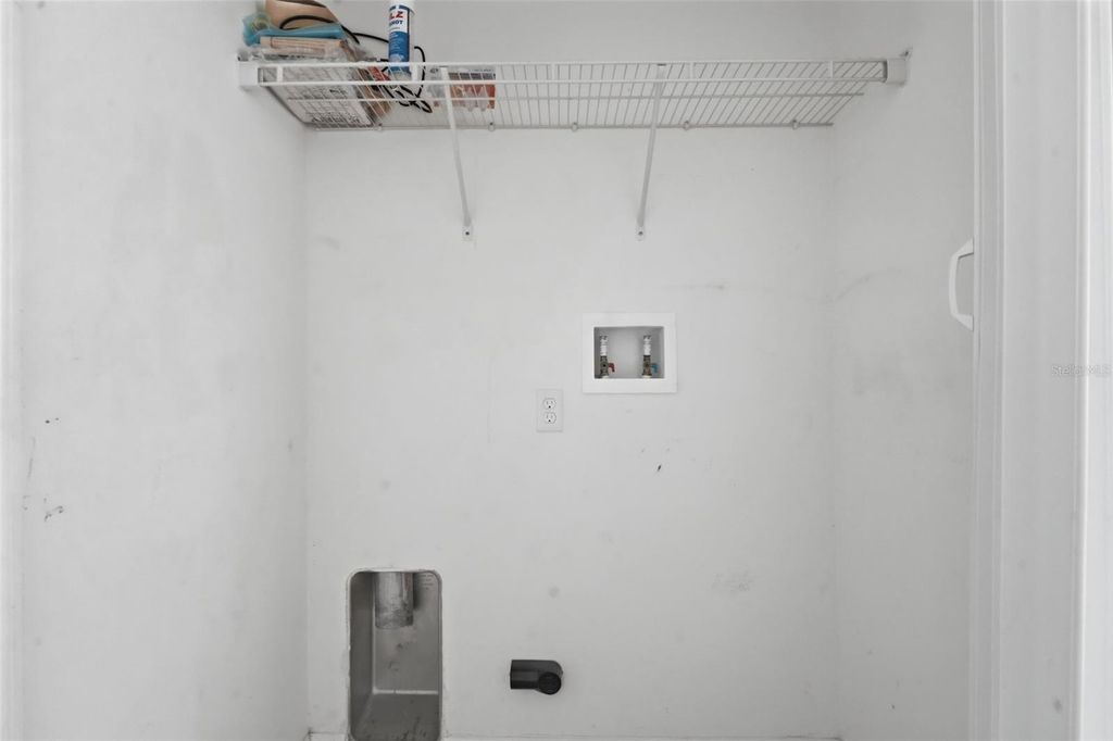 Image 9 of property listing at 806 ORANGE AVENUE, Sanford, FL 32771