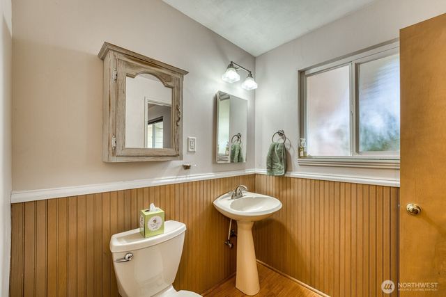 3119 Crystal Springs Road W, University Place, WA 98466