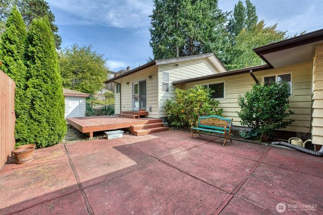 3119 Crystal Springs Road W, University Place, WA 98466