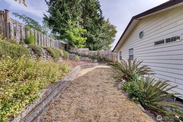 3119 Crystal Springs Road W, University Place, WA 98466