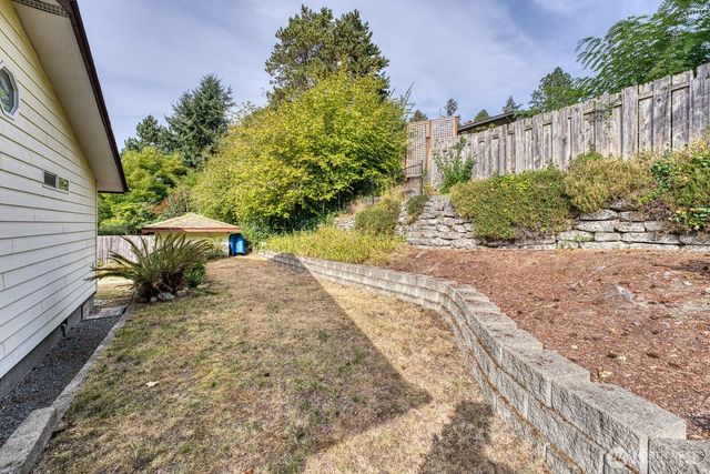3119 Crystal Springs Road W, University Place, WA 98466