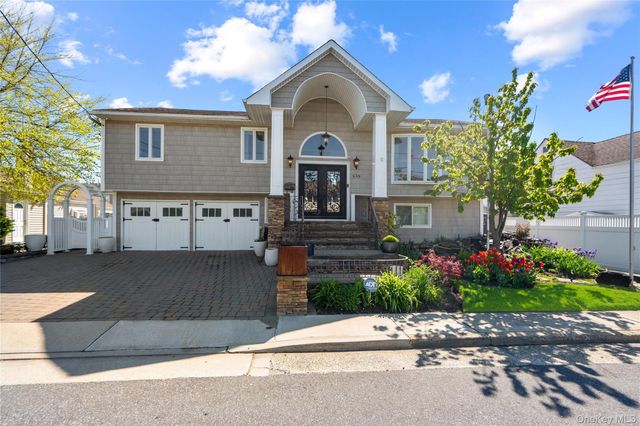 539 Nassau Avenue, Freeport, NY 11520