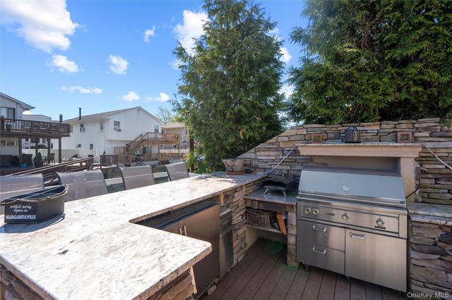 539 Nassau Avenue, Freeport, NY 11520