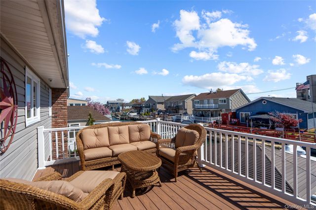 539 Nassau Avenue, Freeport, NY 11520