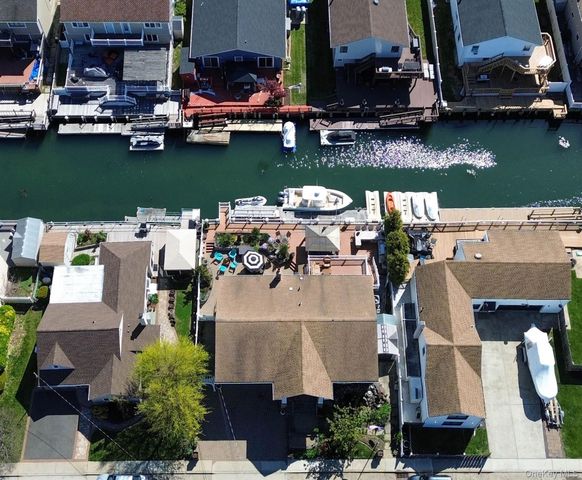 539 Nassau Avenue, Freeport, NY 11520