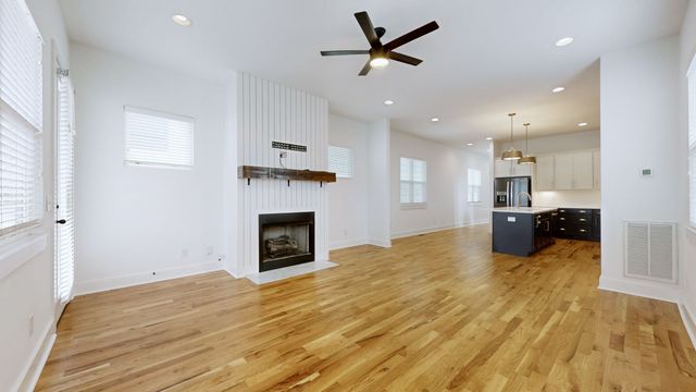 5218 Louisiana Ave, Nashville, TN 37209