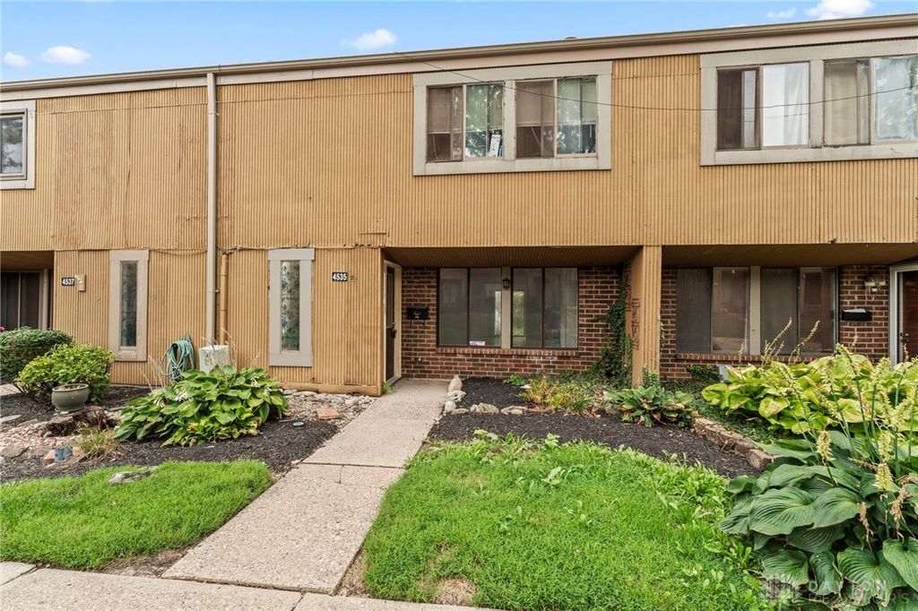 4535 Lansmore Drive, Dayton, OH 45415