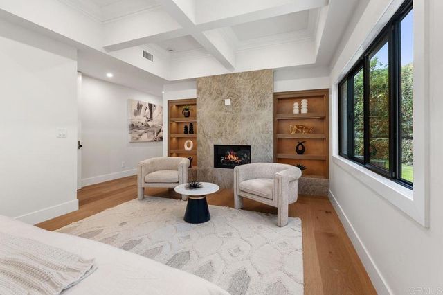 5875 La Jolla Mesa Drive, La Jolla, CA 92037