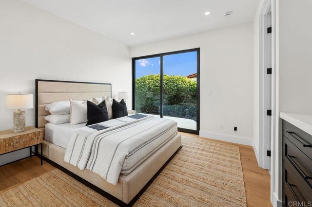 5875 La Jolla Mesa Drive, La Jolla, CA 92037