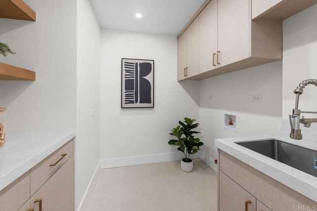 5875 La Jolla Mesa Drive, La Jolla, CA 92037