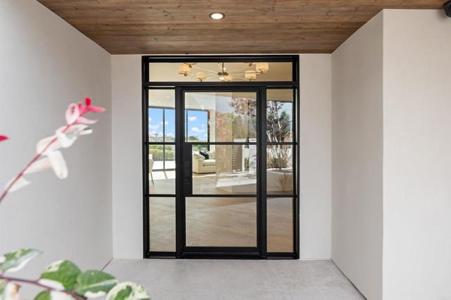 5875 La Jolla Mesa Drive, La Jolla, CA 92037