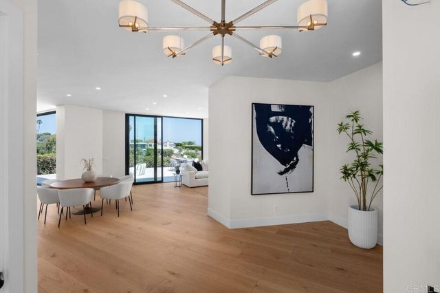 5875 La Jolla Mesa Drive, La Jolla, CA 92037