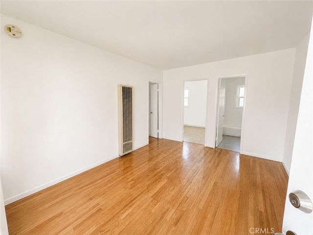 1716 7th Avenue, Los Angeles, CA 90019