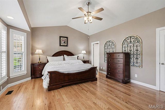 1105 Winter Lake Drive, Fenton, MO 63026